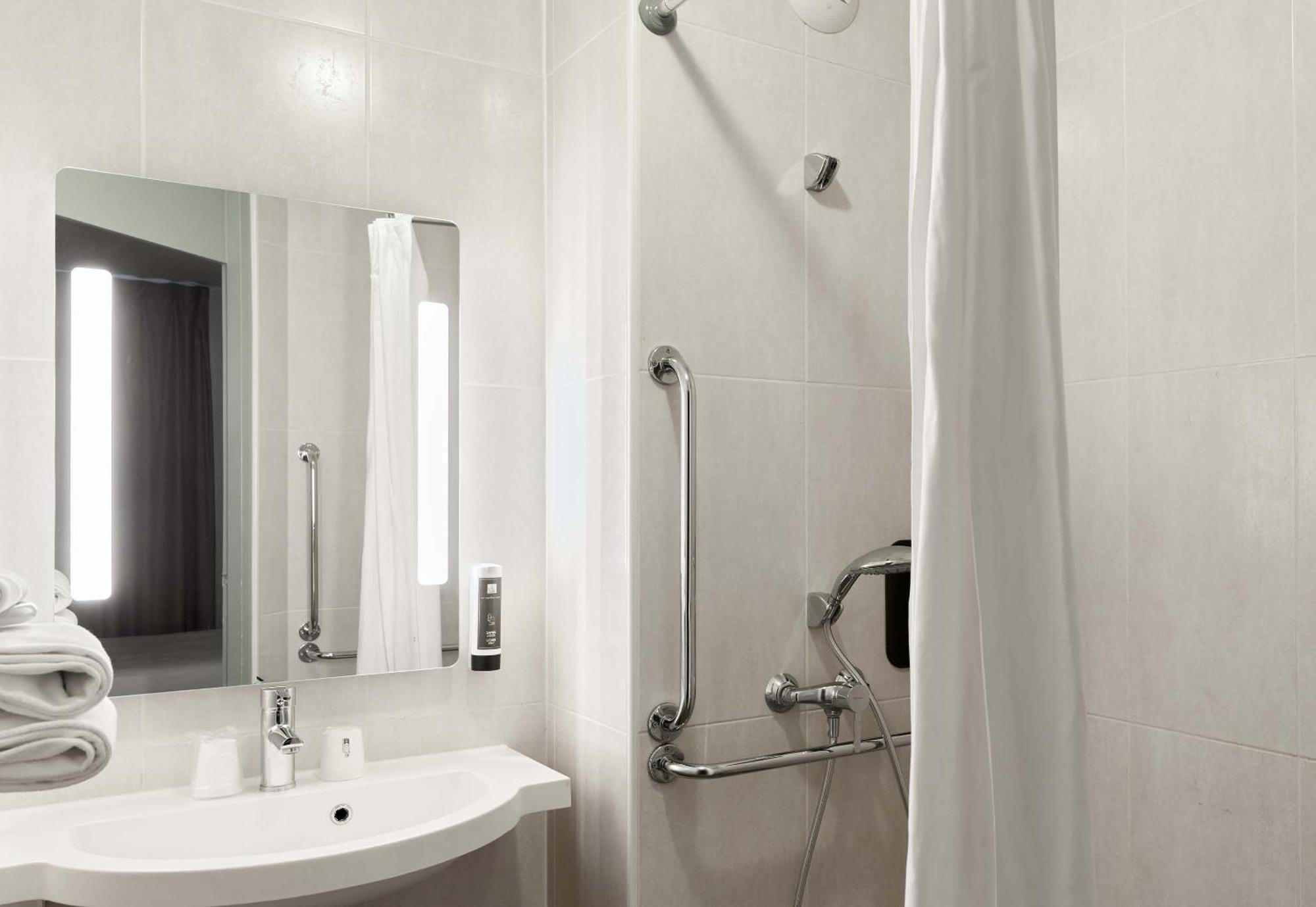 B&B Hotel Noisy-Le-Grand Dış mekan fotoğraf