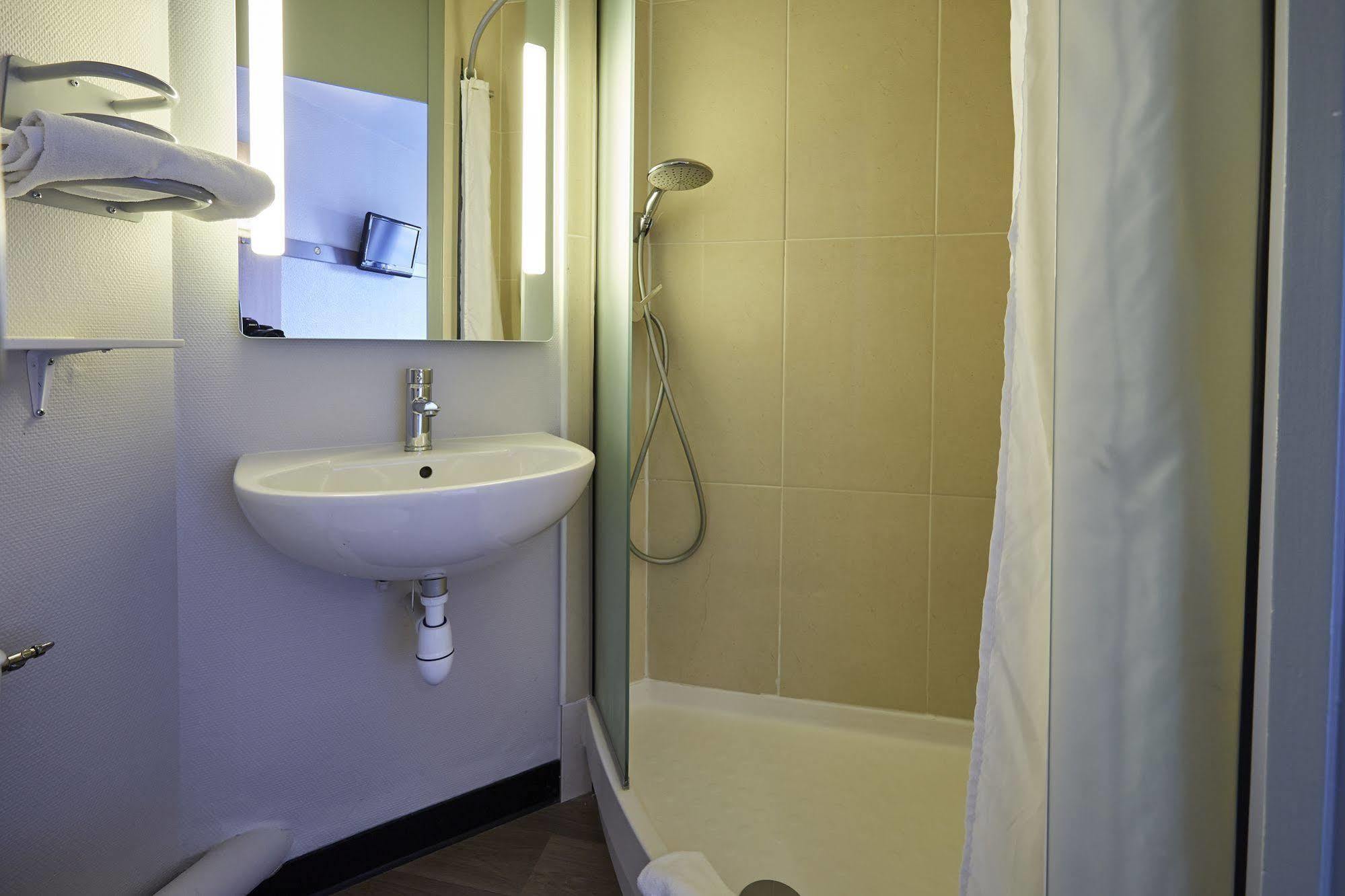 B&B Hotel Noisy-Le-Grand Dış mekan fotoğraf